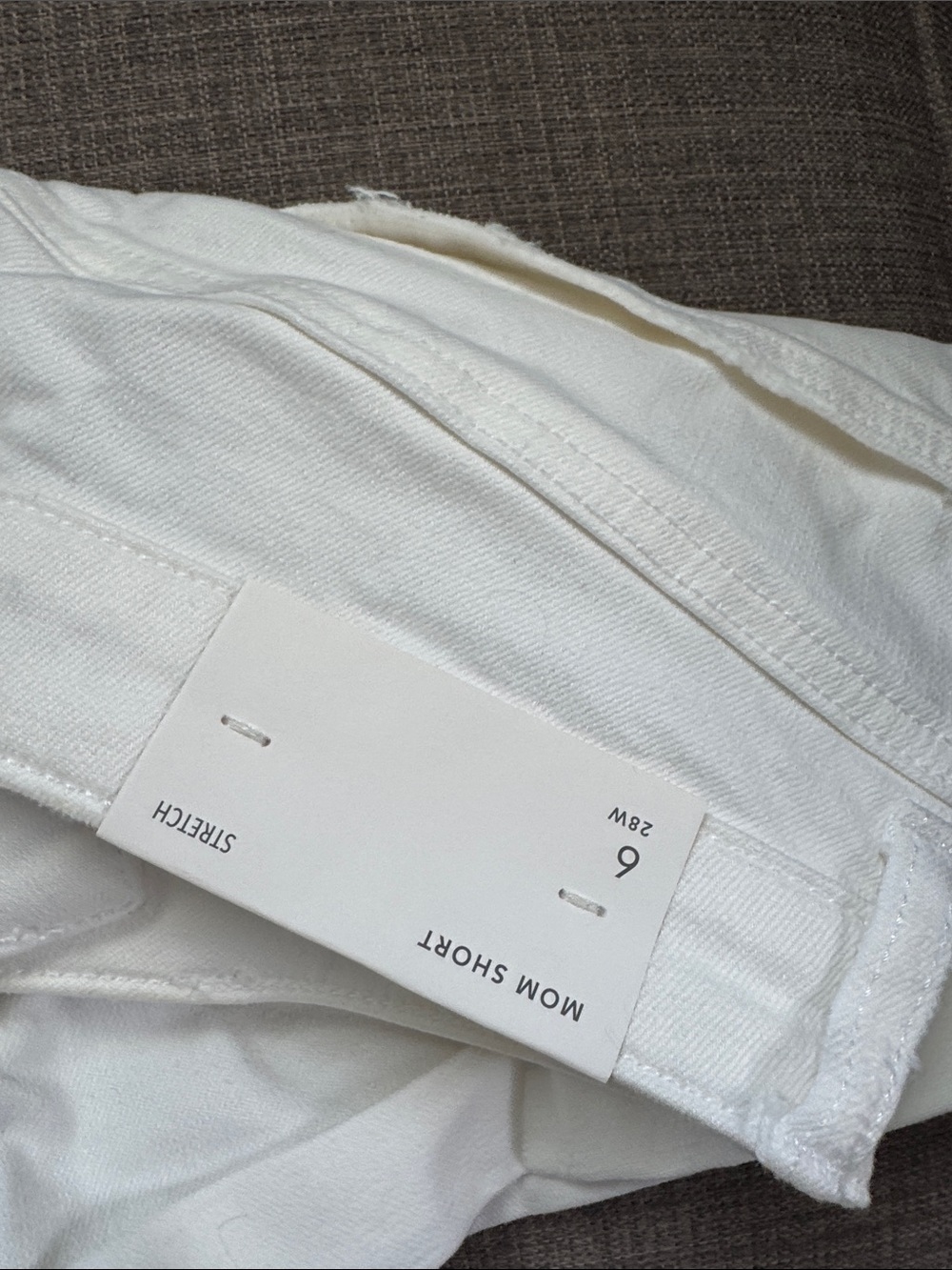 MWT American Eagle Outfitters White High-Waist Distressed Denim Shorts sz 6 - Picture 2 of 6